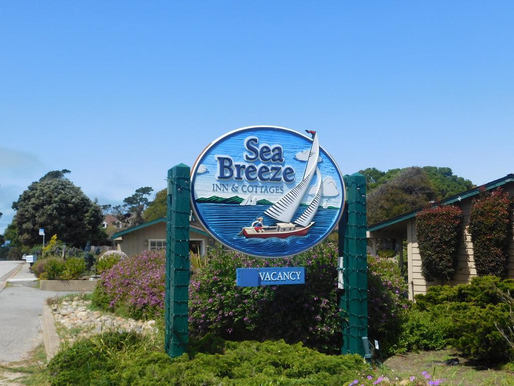 Sea Breeze Inn - Pacific Grove Bagian luar foto